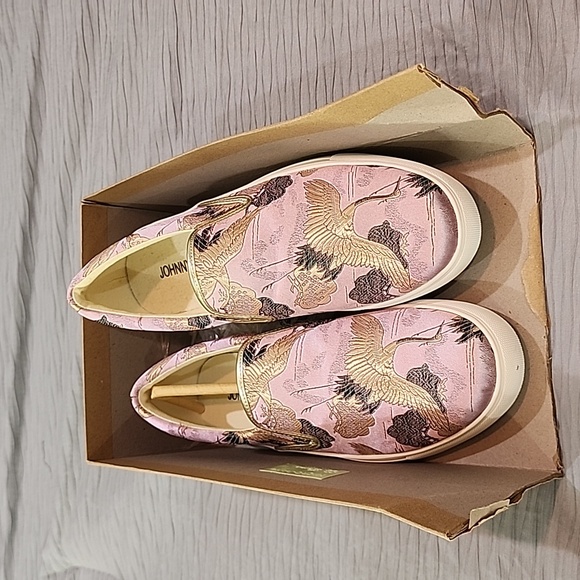 NIB Johnny Was Sneakers size 8 - Picture 8 of 8